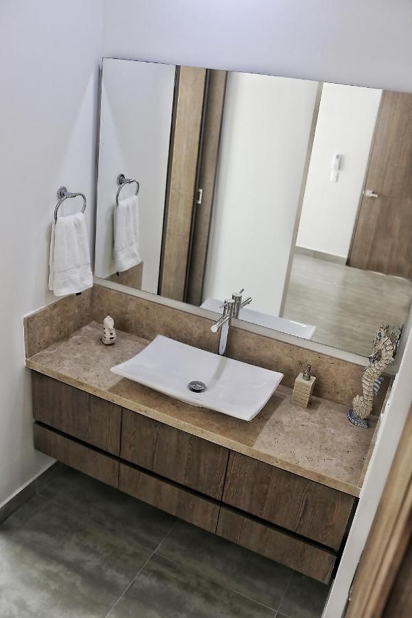 Aparthotel Oceana Beautiful Ocean Front Condo