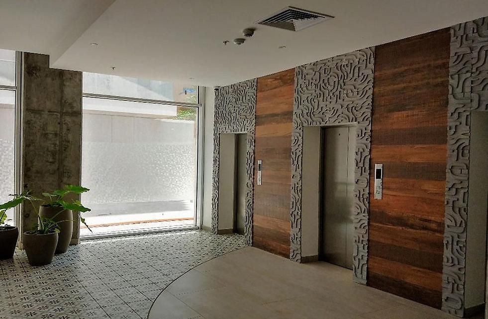Oceana Beautiful Ocean Front Condo * Cartagena