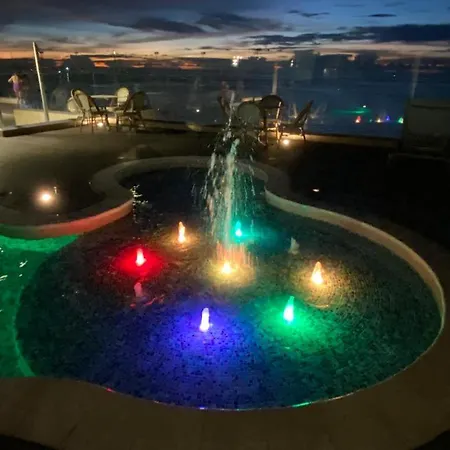 Oceana Beautiful Ocean Front Condo Aparthotel *