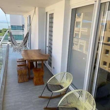 Aparthotel Oceana Beautiful Ocean Front Condo *