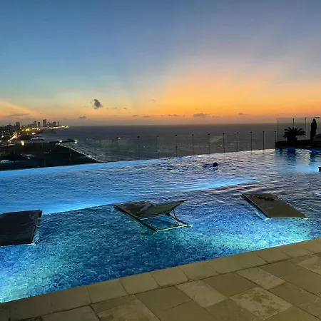 Aparthotel Oceana Beautiful Ocean Front Condo *