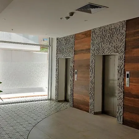 Oceana Beautiful Ocean Front Condo * Cartagena